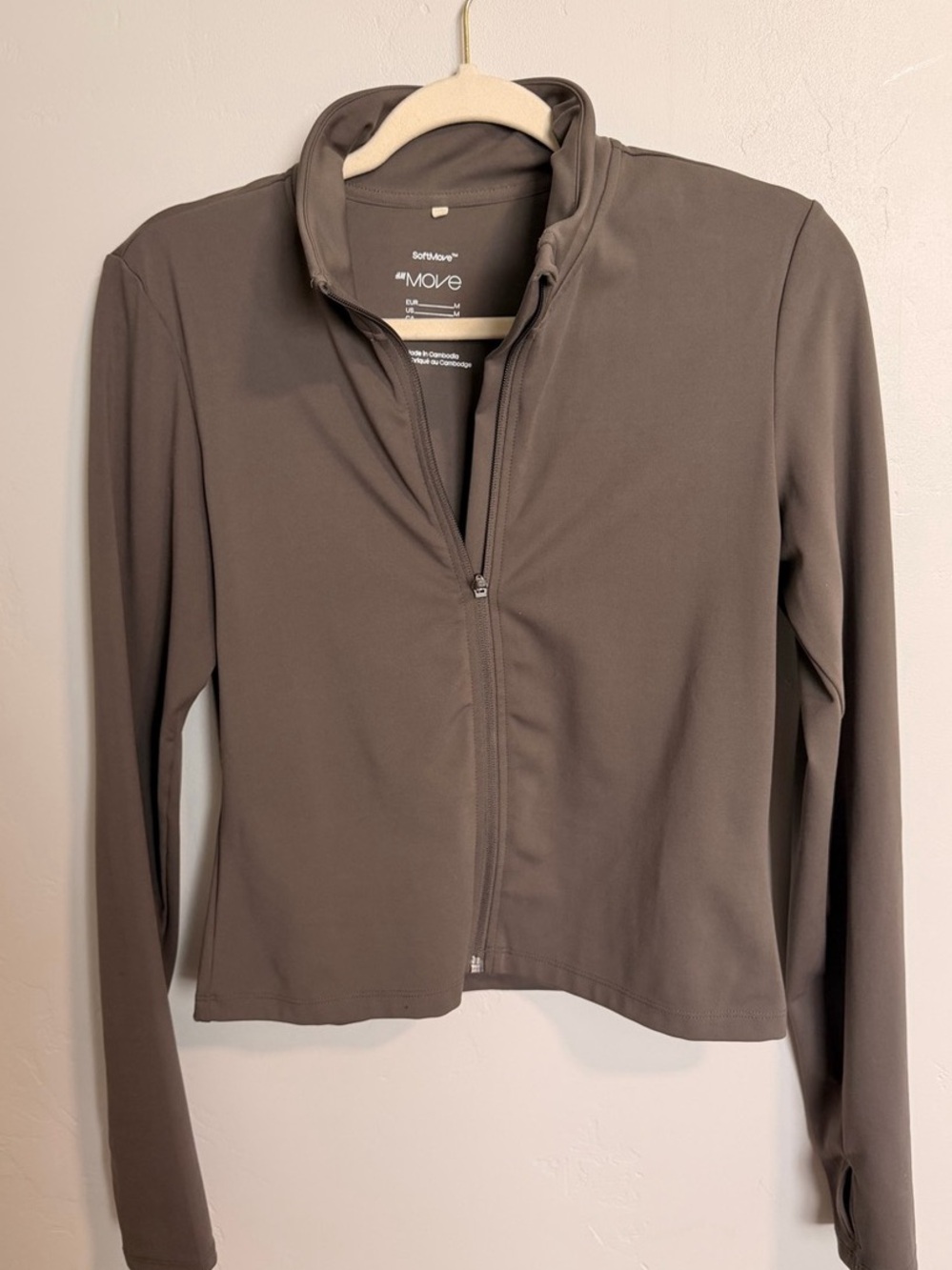 Move ContourKnit Active Jacket - Picture 5 of 6
